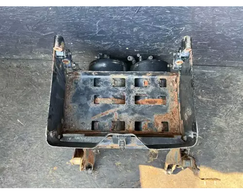 Freightliner Cascadia 125 Battery Box