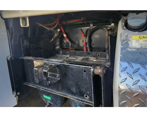 Freightliner Cascadia 125 Battery Box