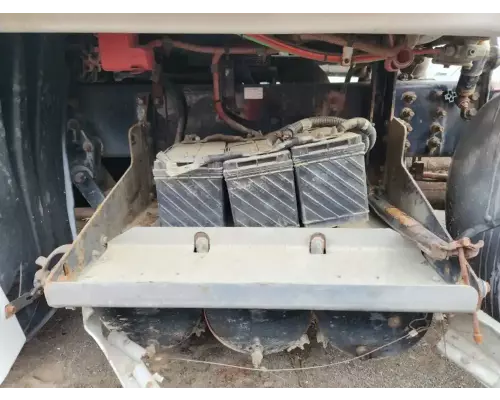 Freightliner Cascadia 125 Battery Box