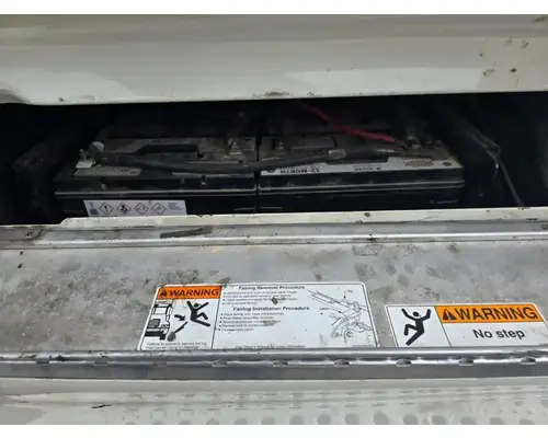 Battery Box FREIGHTLINER Cascadia 125 Geco - Dinuba