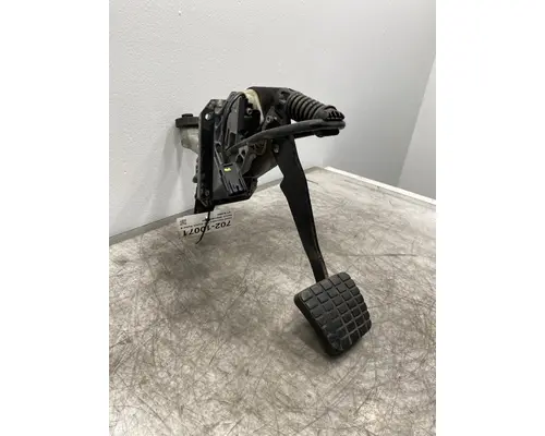 Brake / Clutch Pedal Box FREIGHTLINER Cascadia 125 Frontier Truck Parts