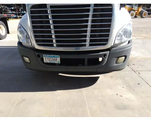Bumper Assembly, Front FREIGHTLINER CASCADIA 125 LKQ Thompson Motors - Wykoff