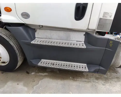 Side Fairing FREIGHTLINER CASCADIA 125 LKQ Thompson Motors - Wykoff