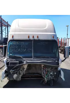Freightliner Cascadia 125 Cab