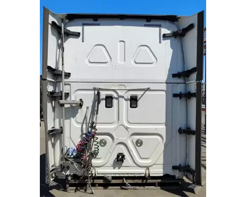 Freightliner Cascadia 125 Cab