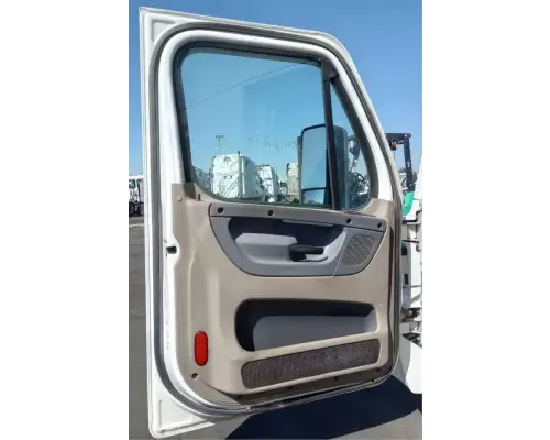 Freightliner Cascadia 125 Cab