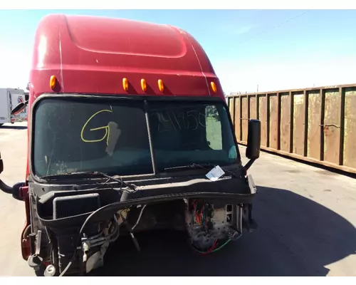 Cab FREIGHTLINER CASCADIA 125 LKQ Western Truck Parts