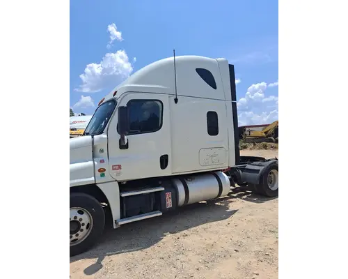 Cab FREIGHTLINER CASCADIA 125 LKQ Evans Heavy Truck Parts