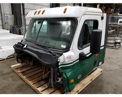 Cab FREIGHTLINER CASCADIA 125 LKQ Geiger Truck Parts