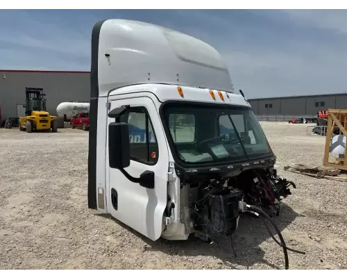 Freightliner Cascadia 125 Cab