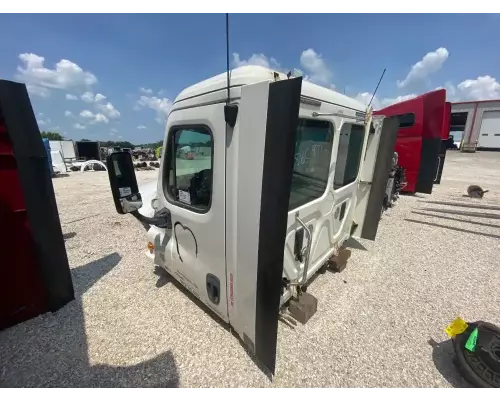 Freightliner Cascadia 125 Cab