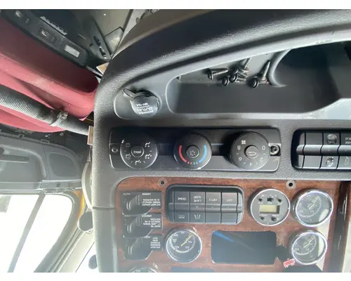 Cab FREIGHTLINER CASCADIA 125 Michigan Truck Parts