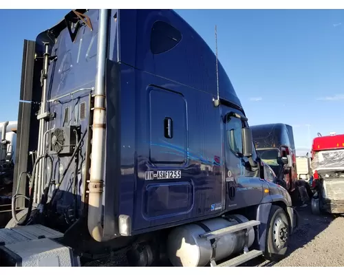 Freightliner Cascadia 125 Cab