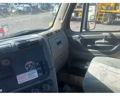 Freightliner Cascadia 125 Cab