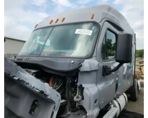 Freightliner Cascadia 125 Cab