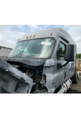 Freightliner Cascadia 125 Cab