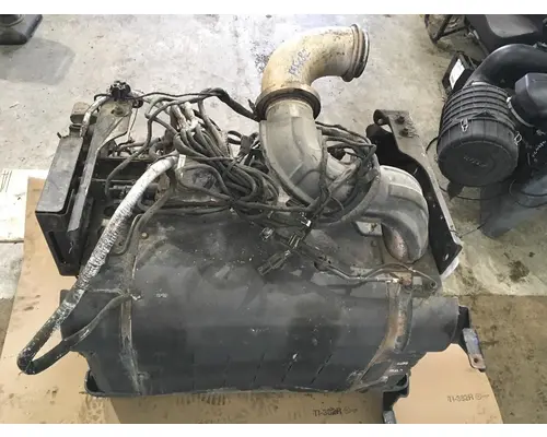 Freightliner Cascadia 125 DPF (Diesel Particulate Filter)