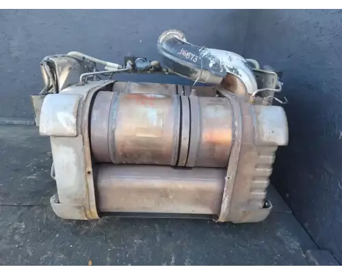 Freightliner Cascadia 125 DPF (Diesel Particulate Filter)