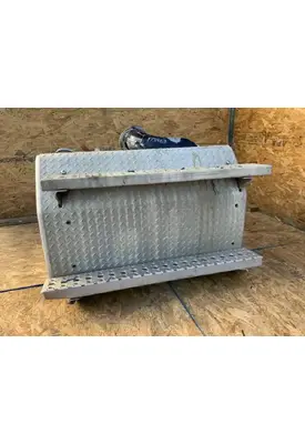 Freightliner Cascadia 125 DPF (Diesel Particulate Filter)