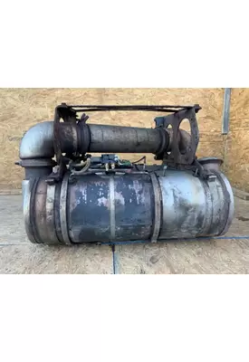 Freightliner Cascadia 125 DPF (Diesel Particulate Filter)