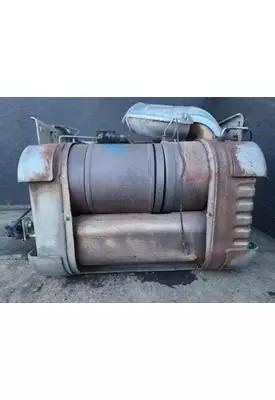 Freightliner Cascadia 125 DPF (Diesel Particulate Filter)