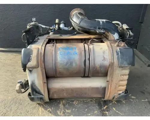 Freightliner Cascadia 125 DPF (Diesel Particulate Filter)