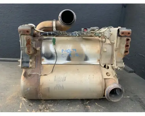 Freightliner Cascadia 125 DPF (Diesel Particulate Filter)