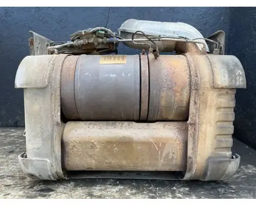 Freightliner Cascadia 125 DPF (Diesel Particulate Filter)