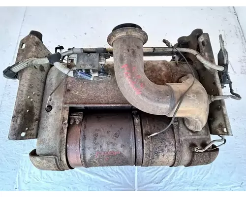 Freightliner Cascadia 125 DPF (Diesel Particulate Filter)