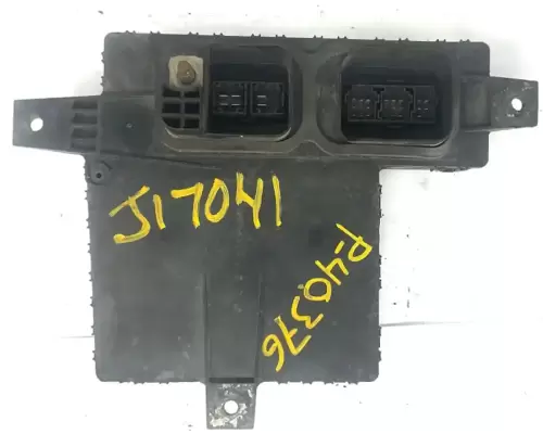 Freightliner Cascadia 125 Dash  Console Switch