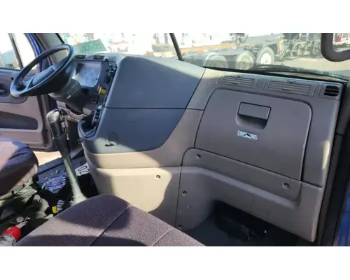 Freightliner Cascadia 125 Dash Assembly