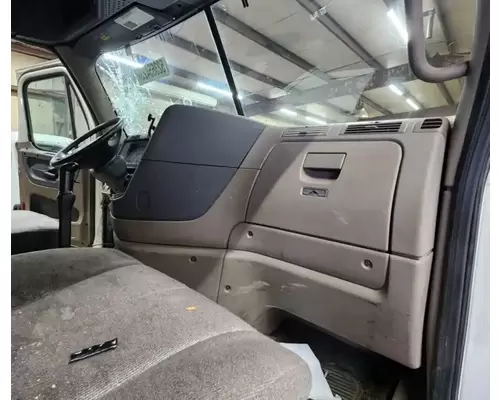 Freightliner Cascadia 125 Dash Assembly