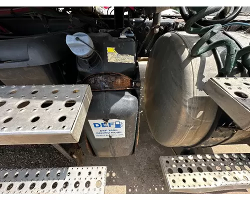 DEF Tank FREIGHTLINER Cascadia 125 Thomas Parts