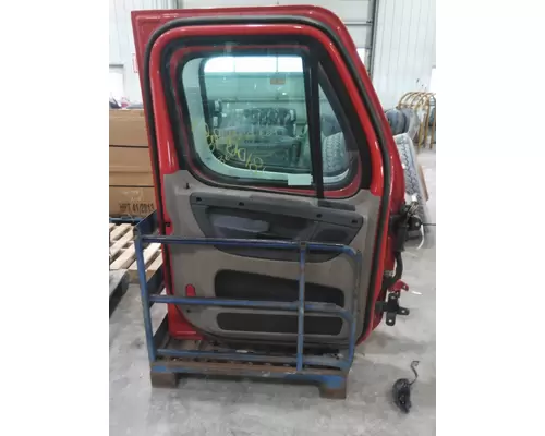 Door Assembly, Front FREIGHTLINER CASCADIA 125 LKQ Thompson Motors - Wykoff