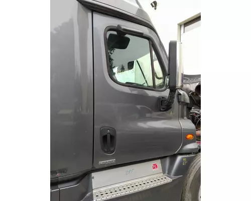 Door Assembly, Front FREIGHTLINER CASCADIA 125 LKQ Thompson Motors - Wykoff