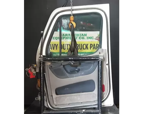 Freightliner Cascadia 125 Door Assembly, Front