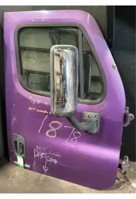 Freightliner Cascadia 125 Door Assembly, Front