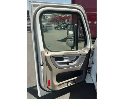 Freightliner Cascadia 125 Door Assembly, Front