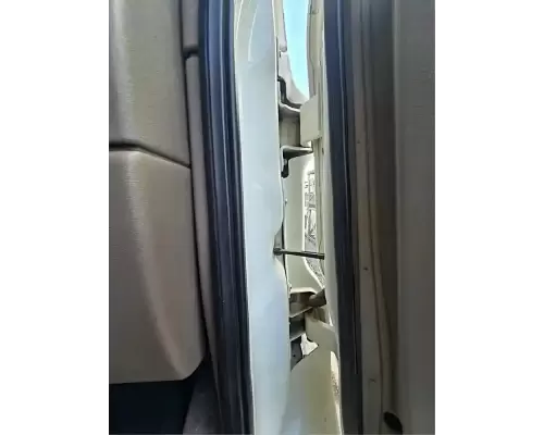 Freightliner Cascadia 125 Door Assembly, Front