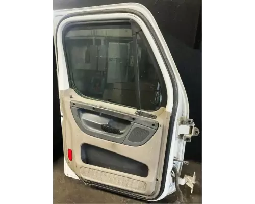 Freightliner Cascadia 125 Door Assembly, Front