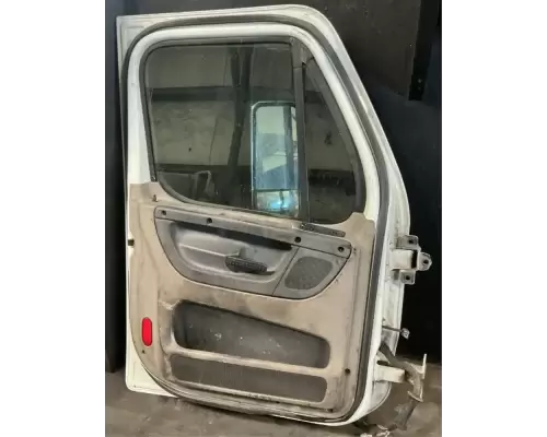 Freightliner Cascadia 125 Door Assembly, Front