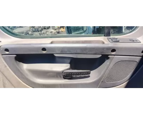Freightliner Cascadia 125 Door Assembly, Front
