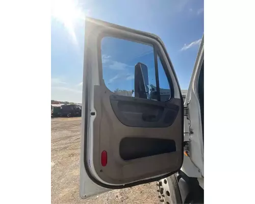 Freightliner Cascadia 125 Door Assembly, Front