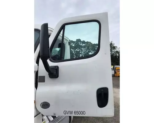 Freightliner Cascadia 125 Door Assembly, Front