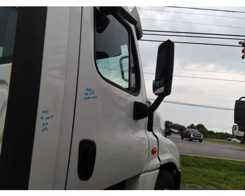 Door Assembly, Front FREIGHTLINER CASCADIA 125 LKQ Heavy Truck Maryland