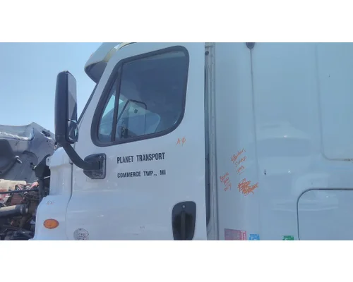 Door Assembly, Front FREIGHTLINER CASCADIA 125 LKQ Heavy Truck - Goodys