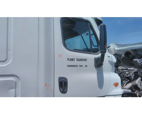 Door Assembly, Front FREIGHTLINER CASCADIA 125 LKQ Heavy Truck - Goodys