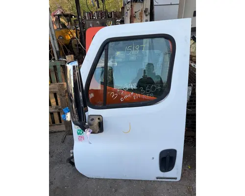 Door Assembly, Front FREIGHTLINER CASCADIA 125 Camerota Truck Parts