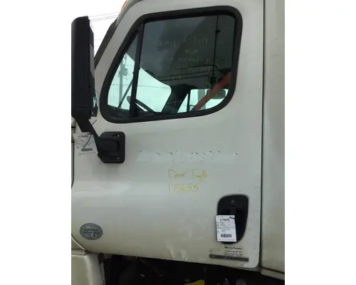 Door Assembly, Front Freightliner cascadia 125 River City Truck Parts Inc.