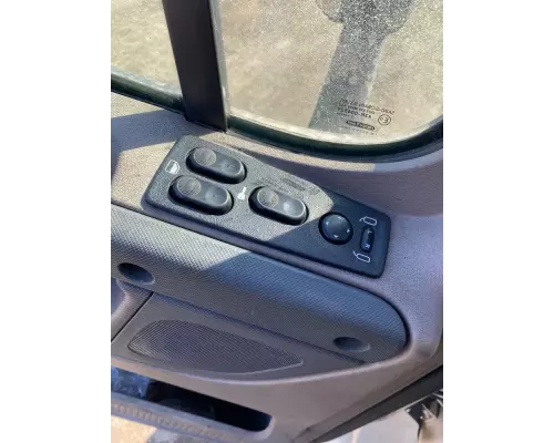 Freightliner Cascadia 125 Door Electrical Switch